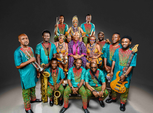 Femi Kuti & The Positive Force - VERLEGT INS LUXOR